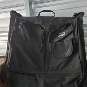 Tumi 2233D3 Ballistic  24" Large wheel Garment Bag